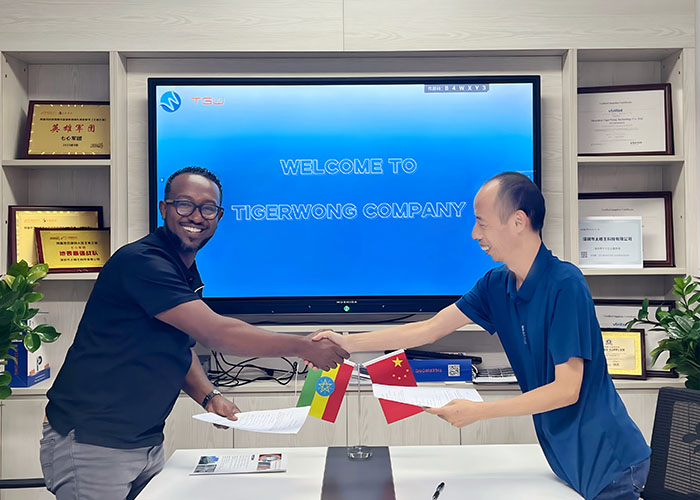 Pre-sale service—Company Visit